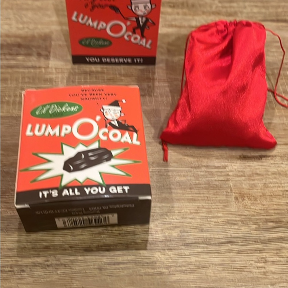 Lil' Dickens Lump O' Coal Gift Set